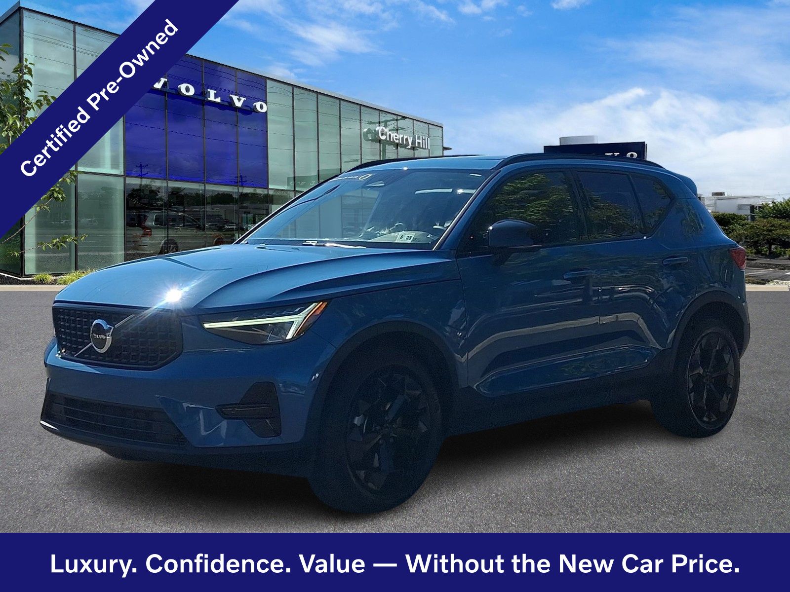 Certified 2024 Volvo XC40 B5 Core SUV