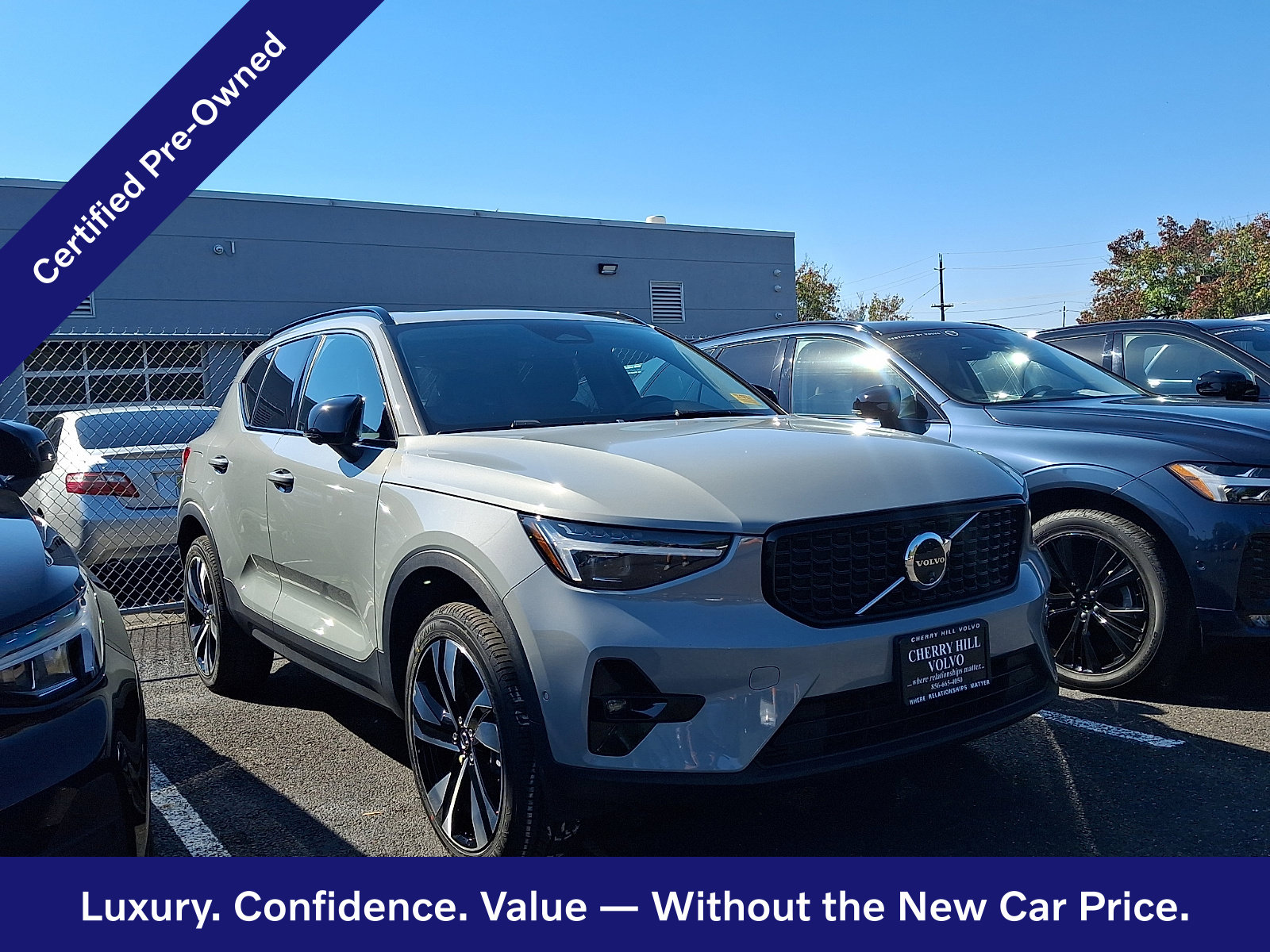 Certified 2024 Volvo XC40 B5 Plus Dark Theme SUV