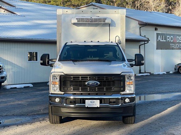 New 2025 Ford F-350 XL Truck Super Cab