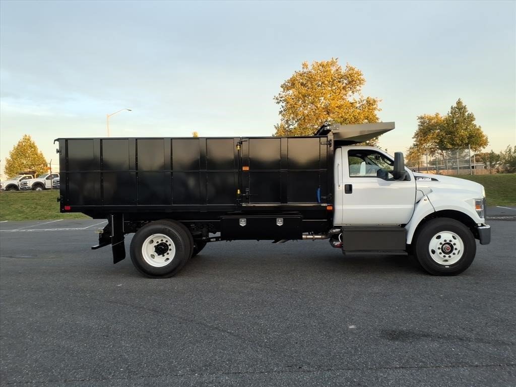 New 2027 Ford F750 Base Truck Regular Cab