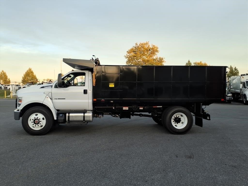 New 2027 Ford F750 Base Truck Regular Cab