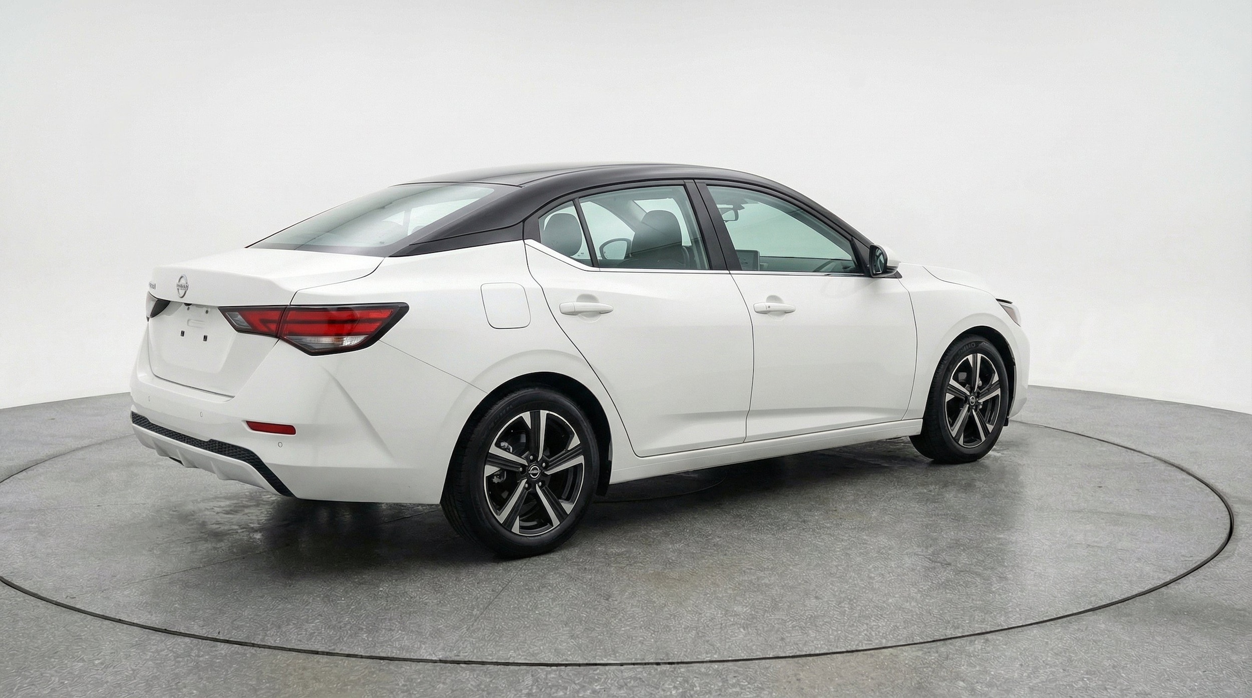 Thumbnail: 2025 Nissan Sentra - 9