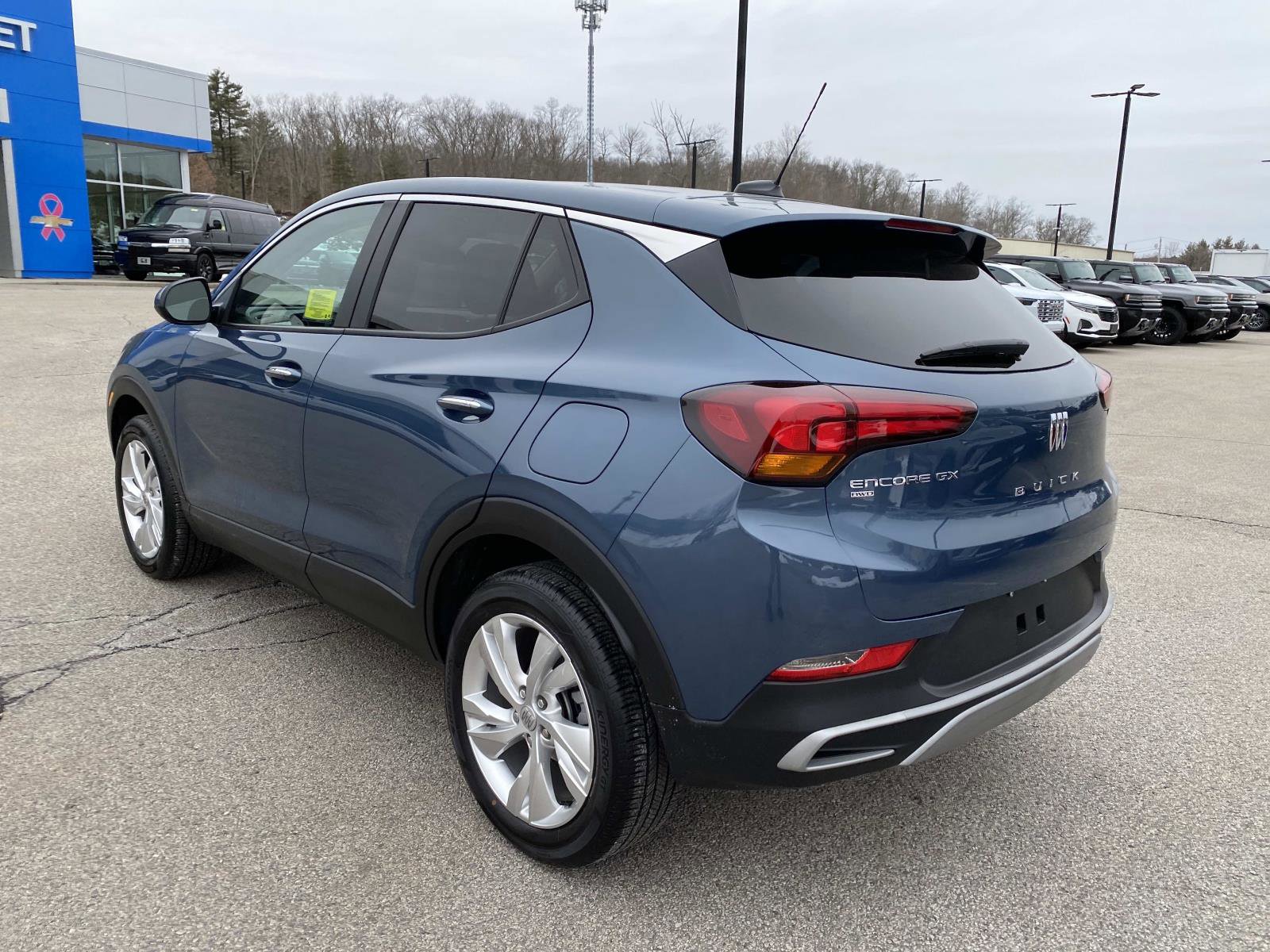 Used 2025 Buick Encore GX Preferred SUV
