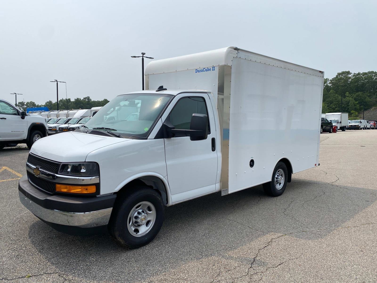 2025 Chevrolet Express Cutaway