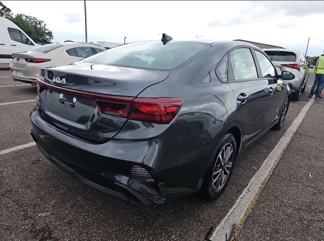 Used 2023 Kia Forte LXS Sedan