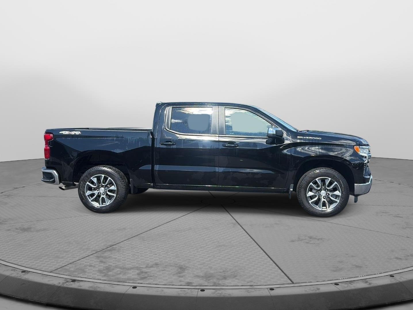 Used 2024 Chevrolet Silverado 1500 LT (2FL) Truck