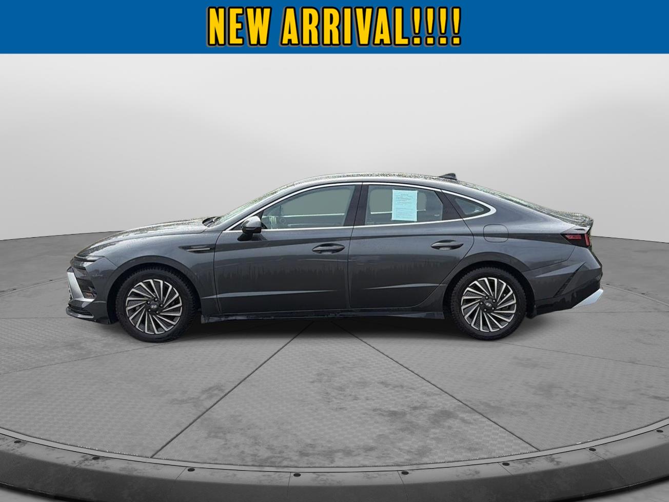 Used 2025 Hyundai Sonata Hybrid SEL Sedan