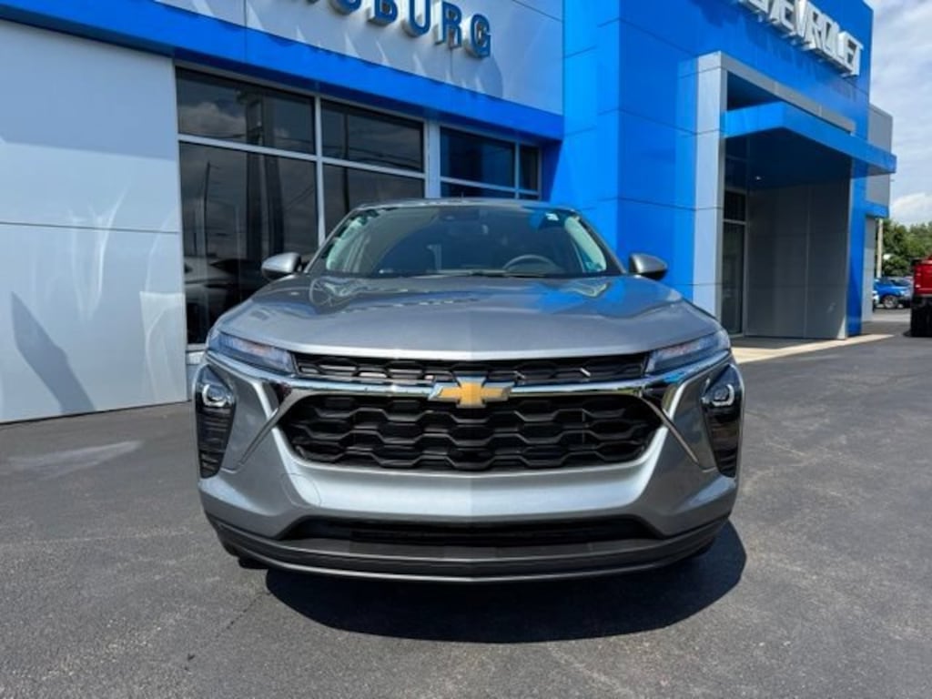 New 2026 Chevrolet Trax LS SUV