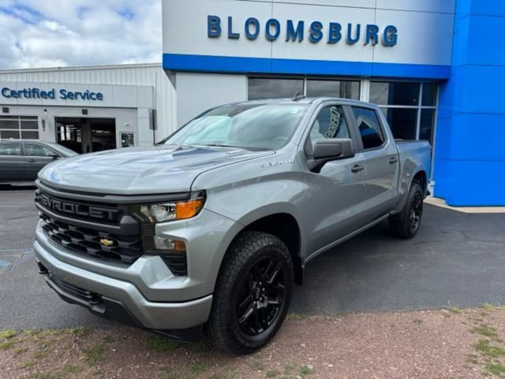 New 2026 Chevrolet Silverado 1500 Custom Truck