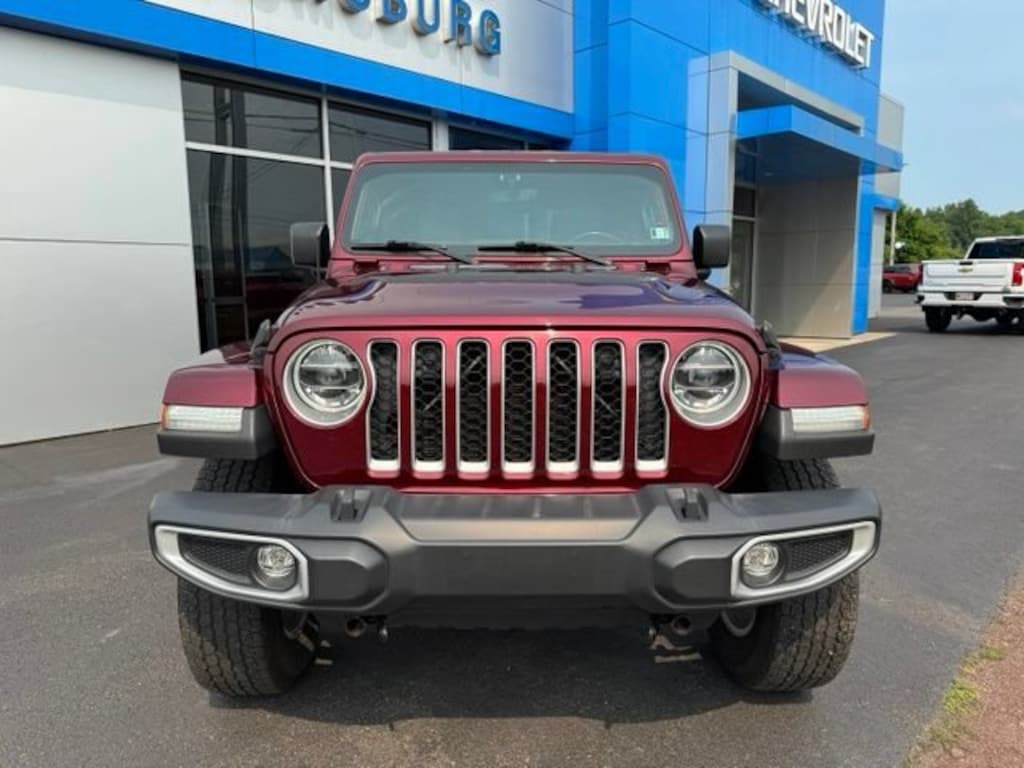 Used 2021 Jeep Gladiator Overland 4x4 Truck