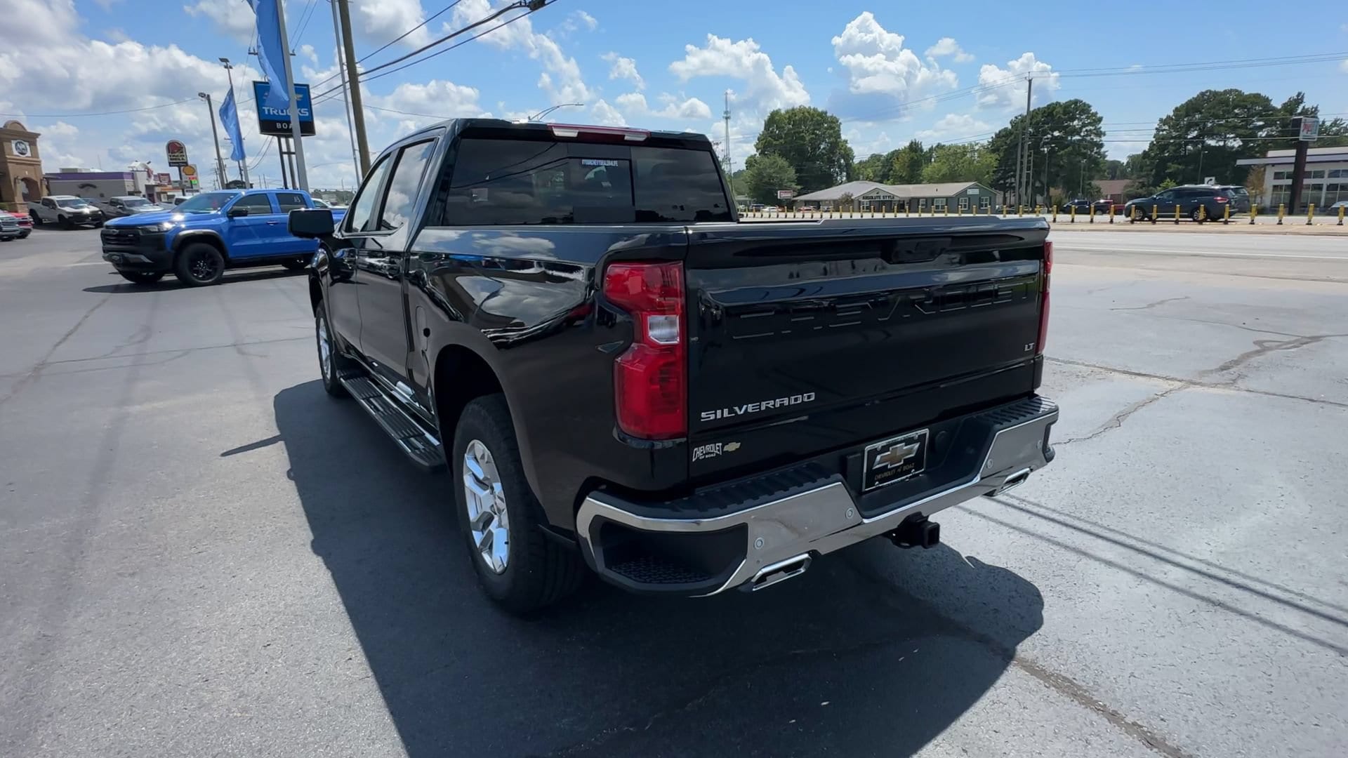 2026 Chevrolet Silverado 1500 LT - Photo 7