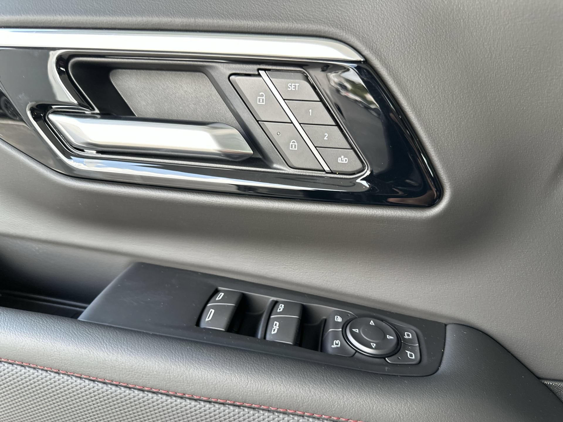 2026 Chevrolet Tahoe RST - Photo 24