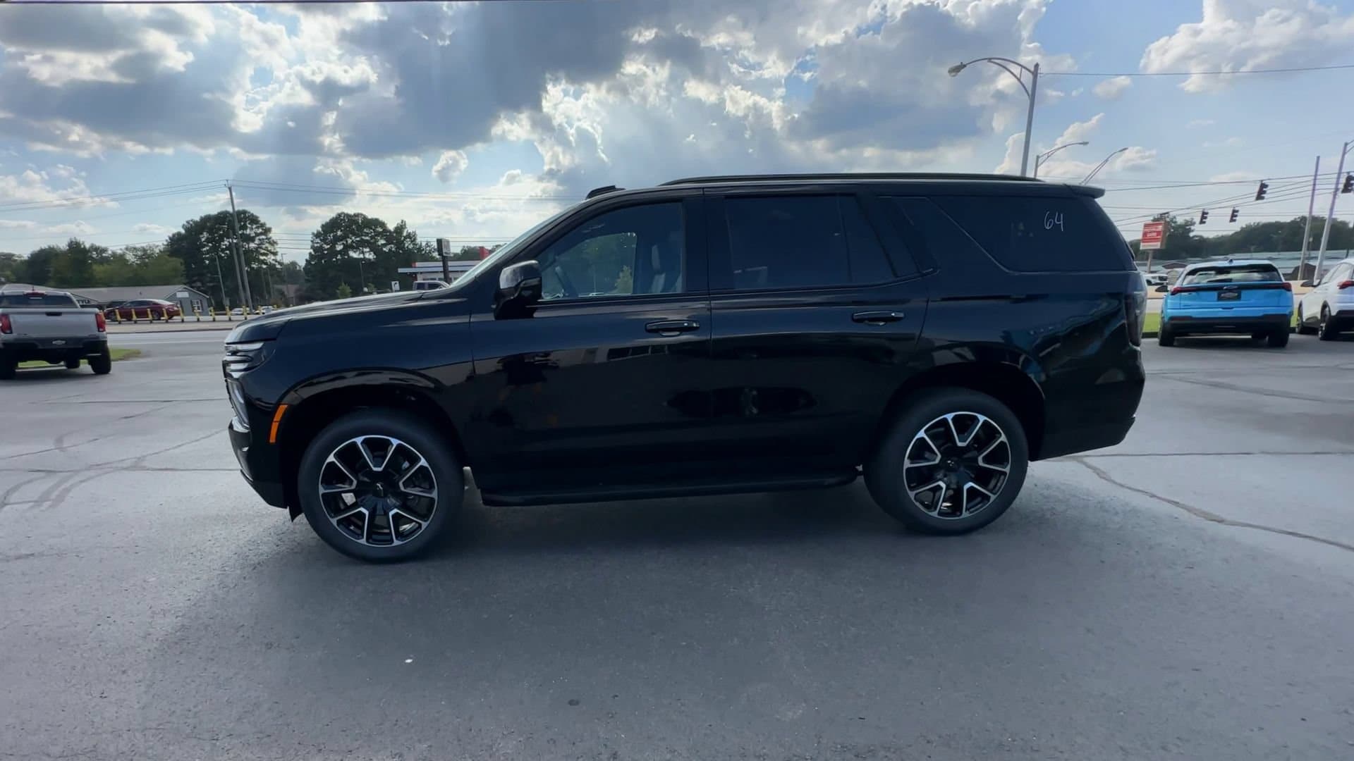 2026 Chevrolet Tahoe RST - Photo 5