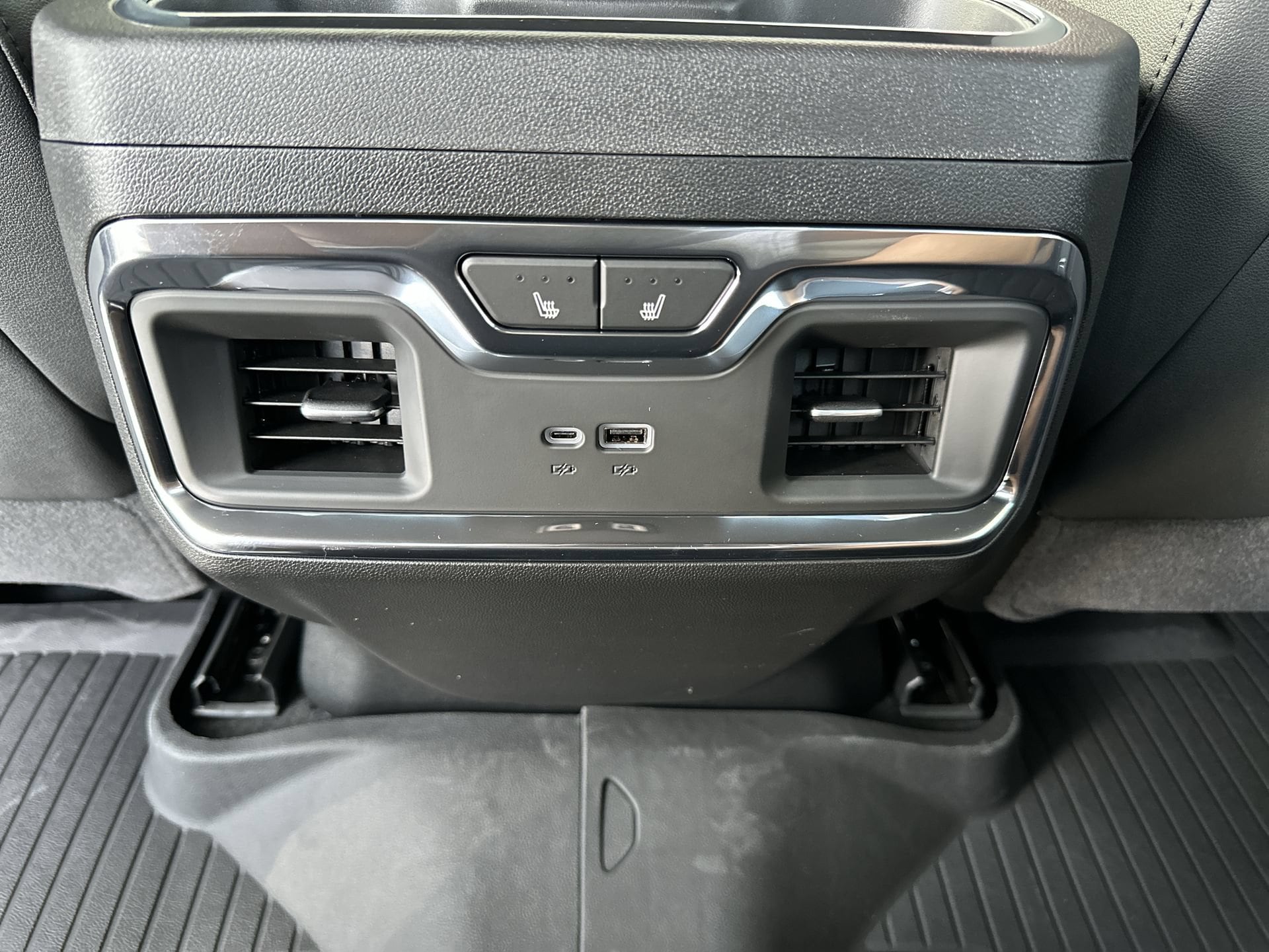 2026 Chevrolet Silverado 1500 High Country - Photo 22
