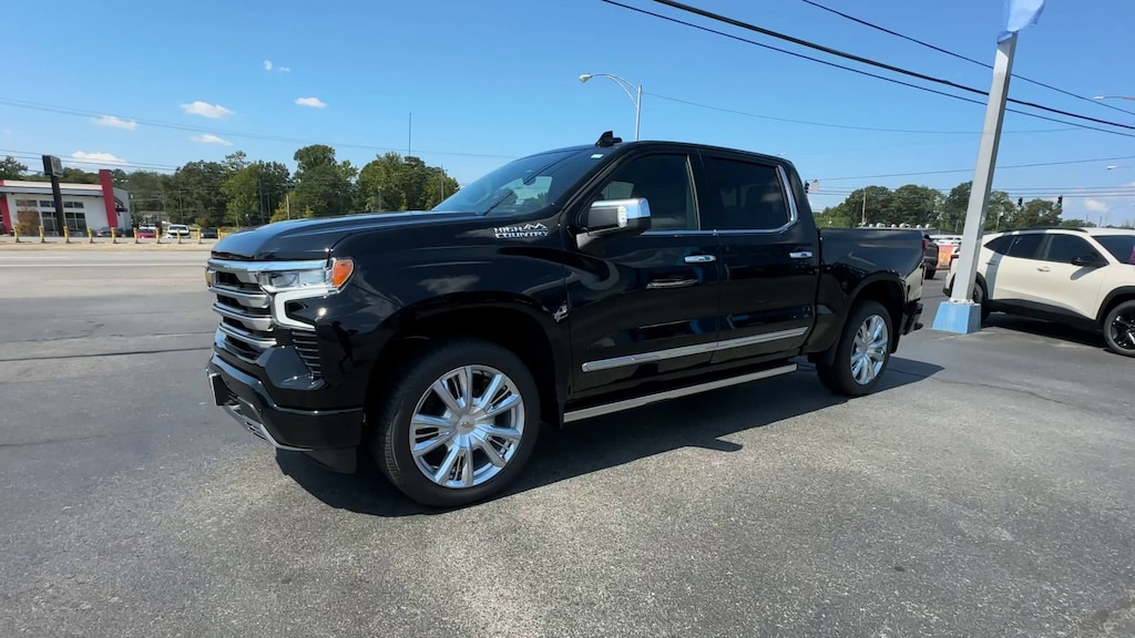 New 2026 Chevrolet Silverado 1500 High Country Truck