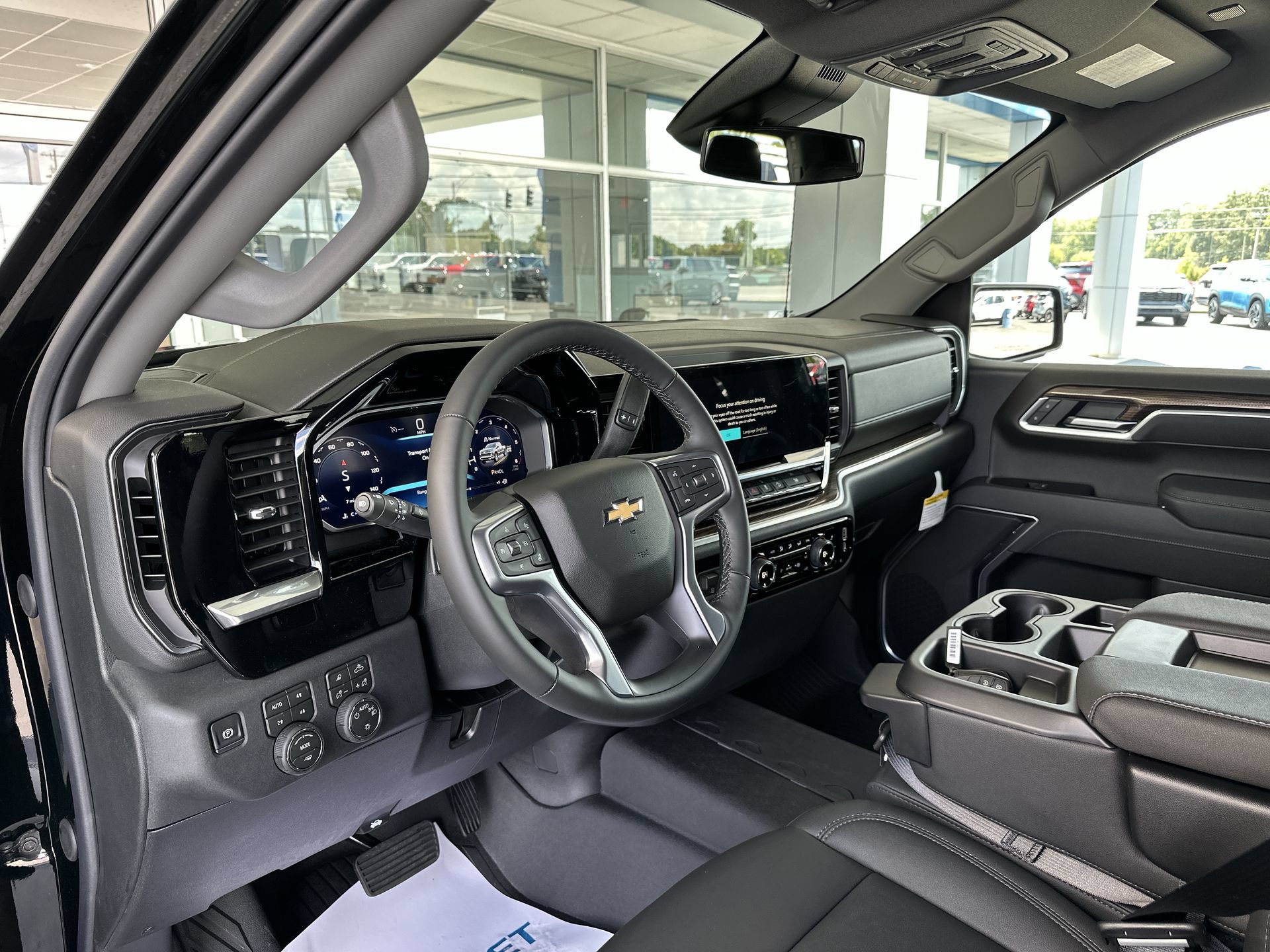 2026 Chevrolet Silverado 1500 LT - Photo 10