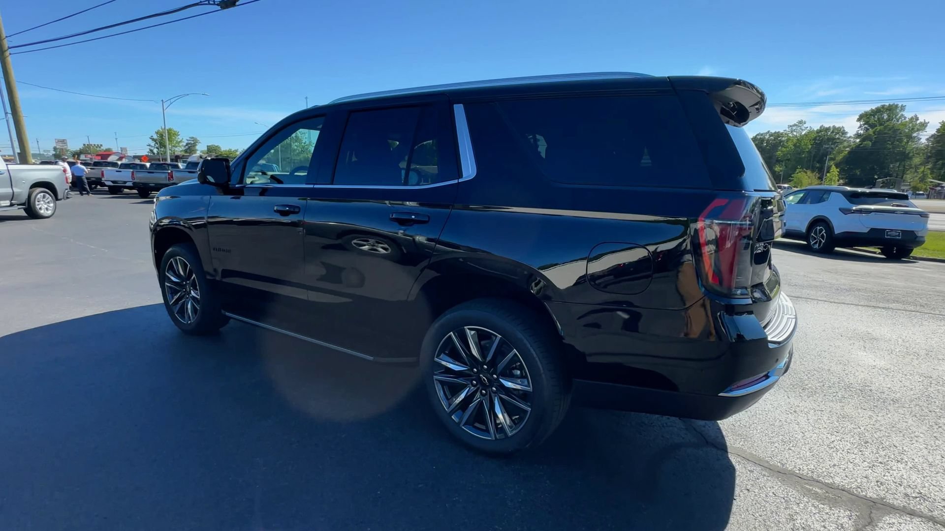 2026 Chevrolet Tahoe LS - Photo 6
