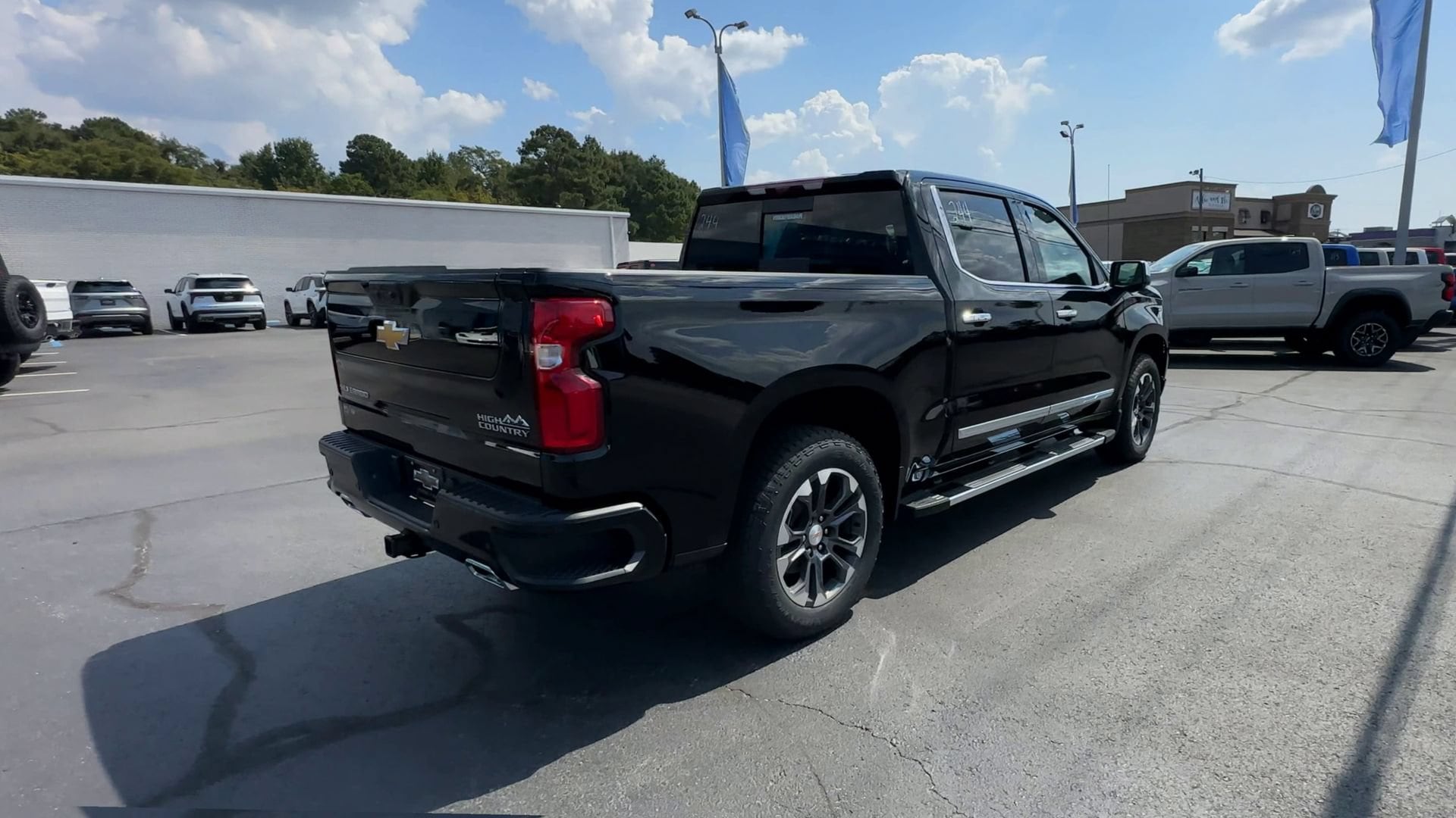2026 Chevrolet Silverado 1500 High Country - Photo 8