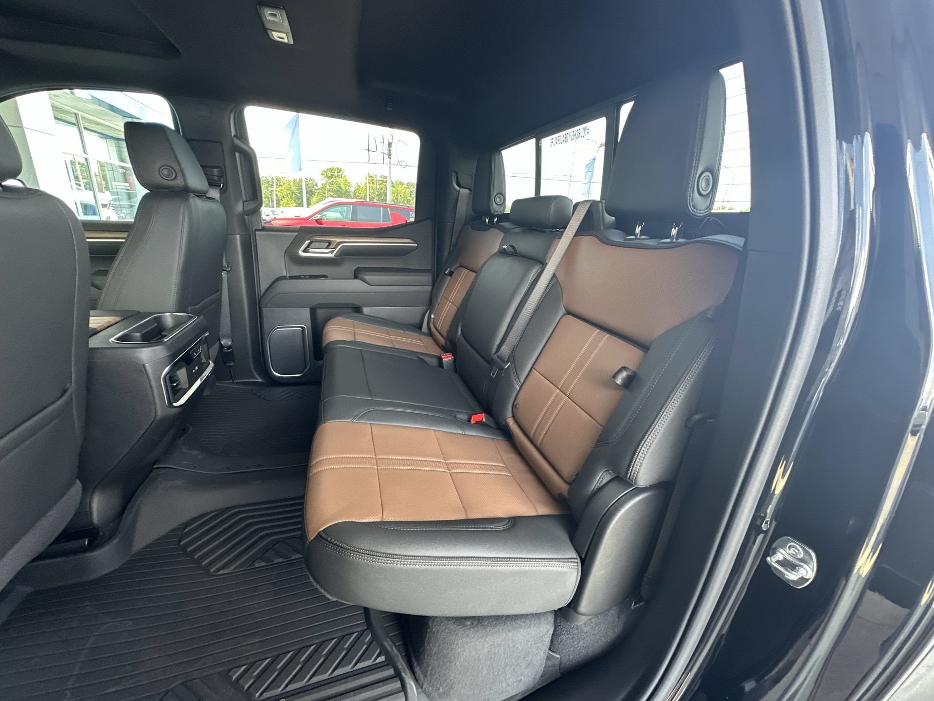 2026 Chevrolet Silverado 1500 High Country - Photo 26