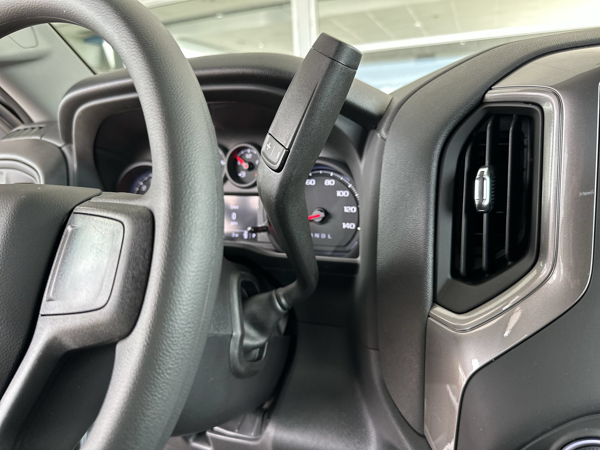2026 Chevrolet Silverado 1500 Custom - Photo 15