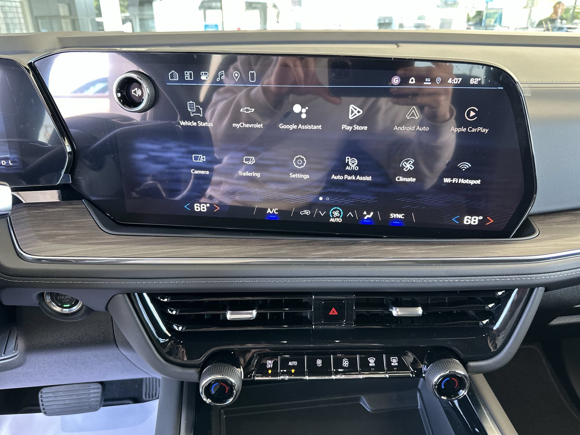 2026 Chevrolet Tahoe LS - Photo 13