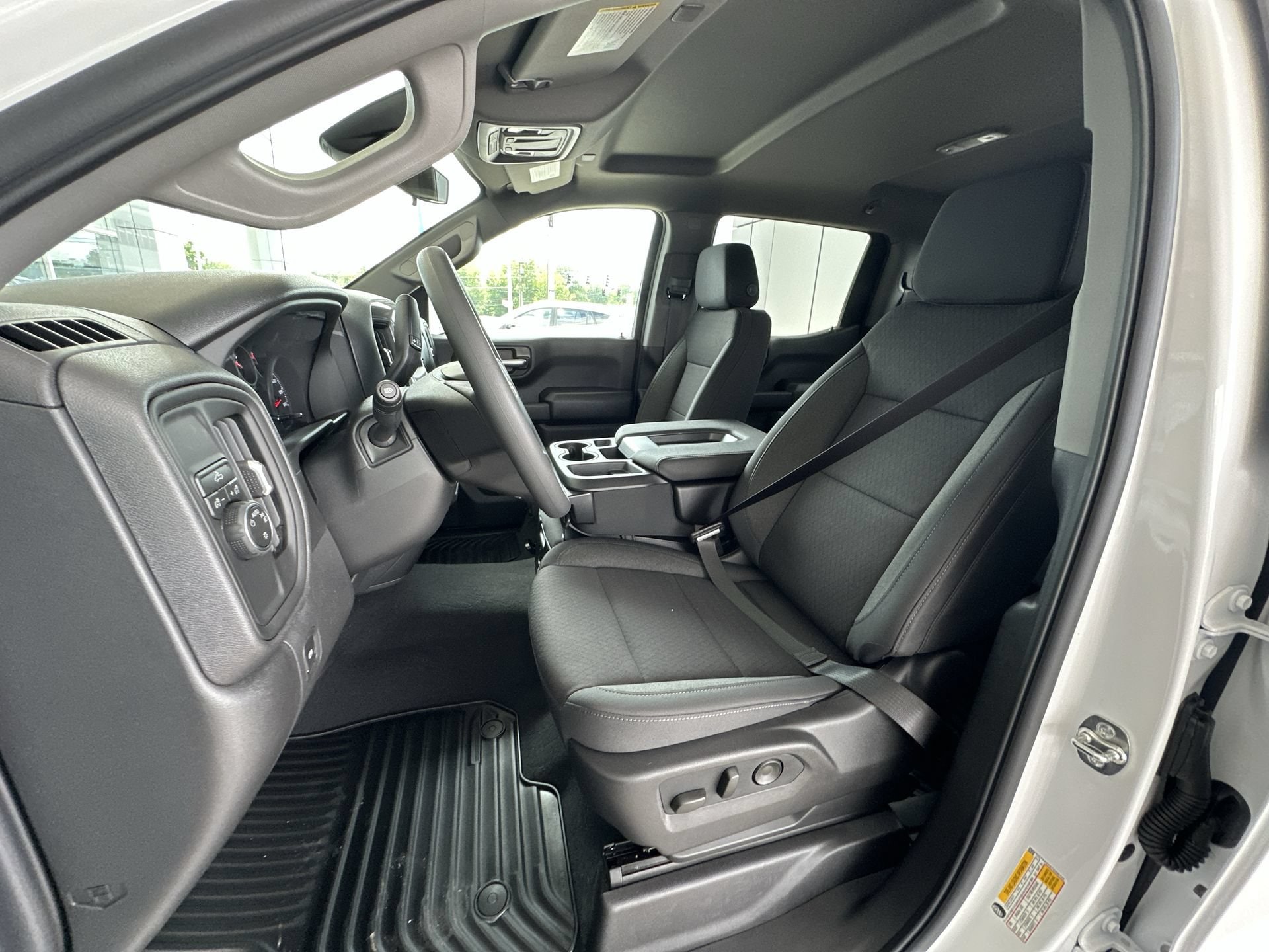 2026 Chevrolet Silverado 1500 Custom - Photo 18