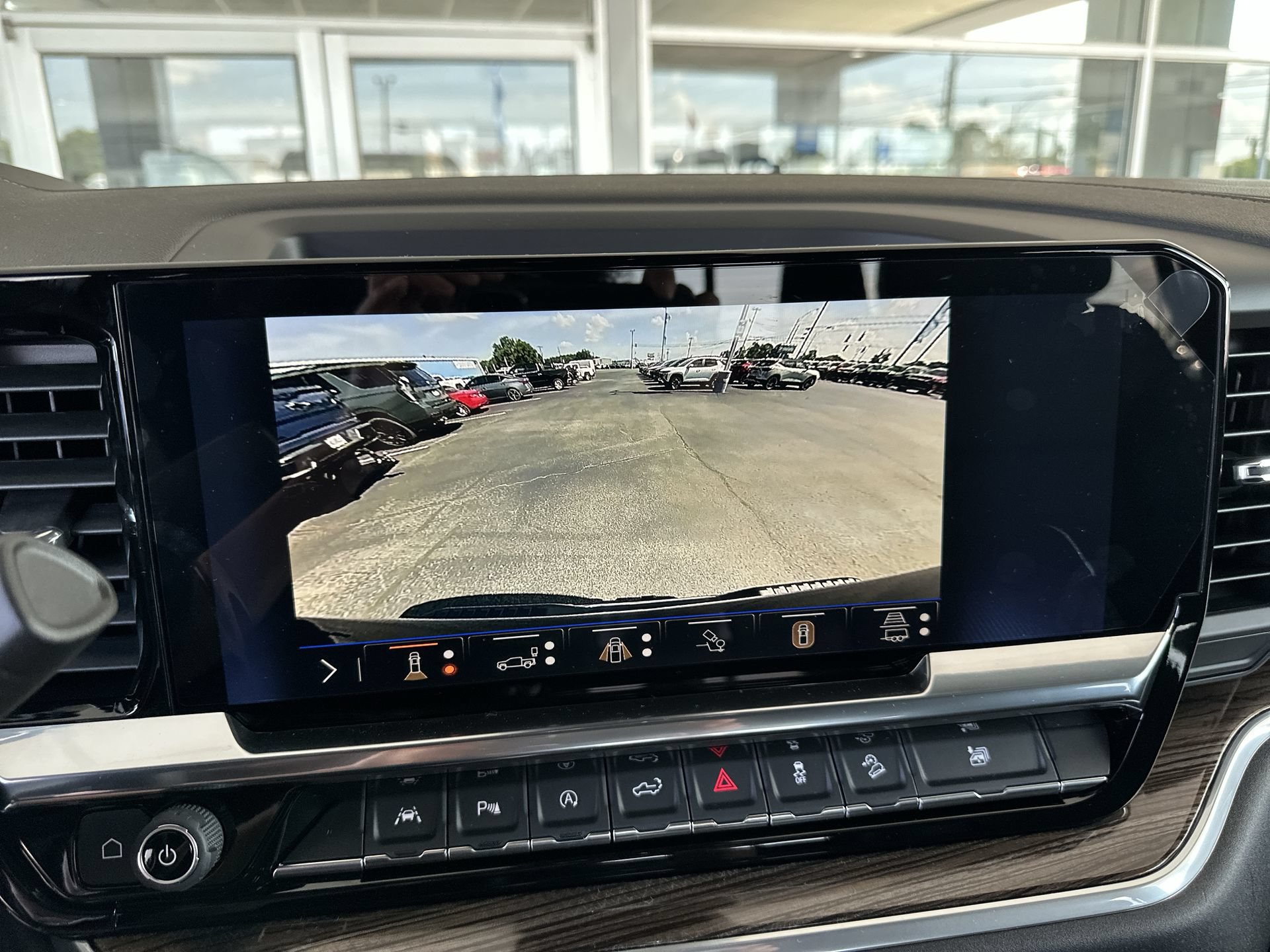 2026 Chevrolet Silverado 1500 LT - Photo 15