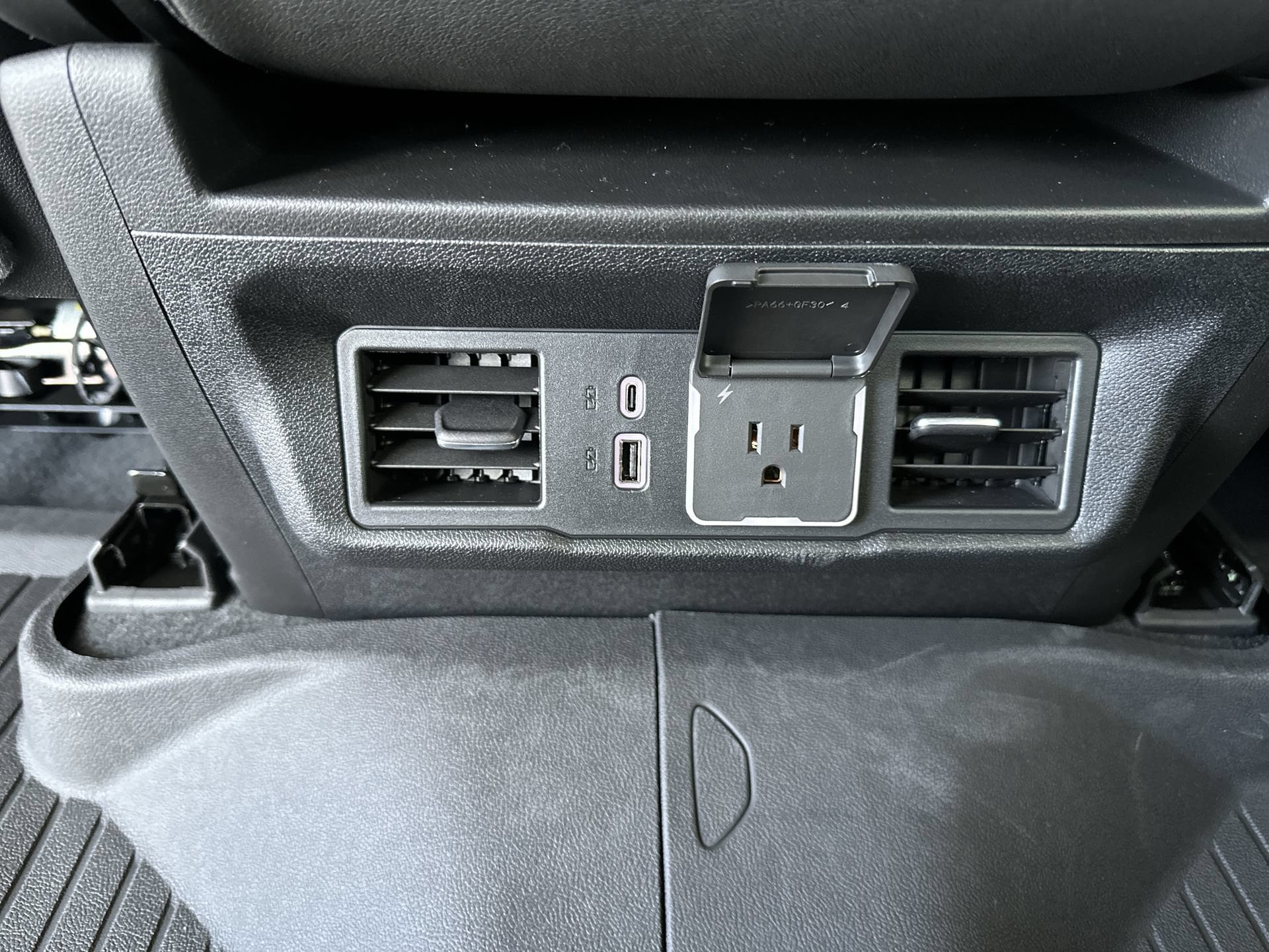 2026 Chevrolet Silverado 1500 LT - Photo 21