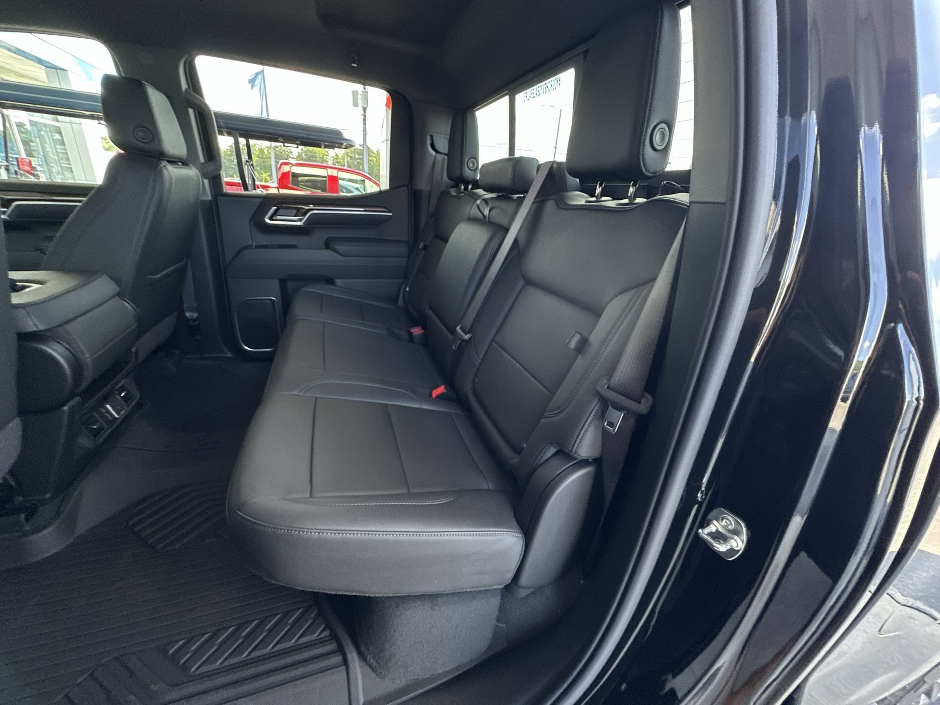 2026 Chevrolet Silverado 1500 LT - Photo 25