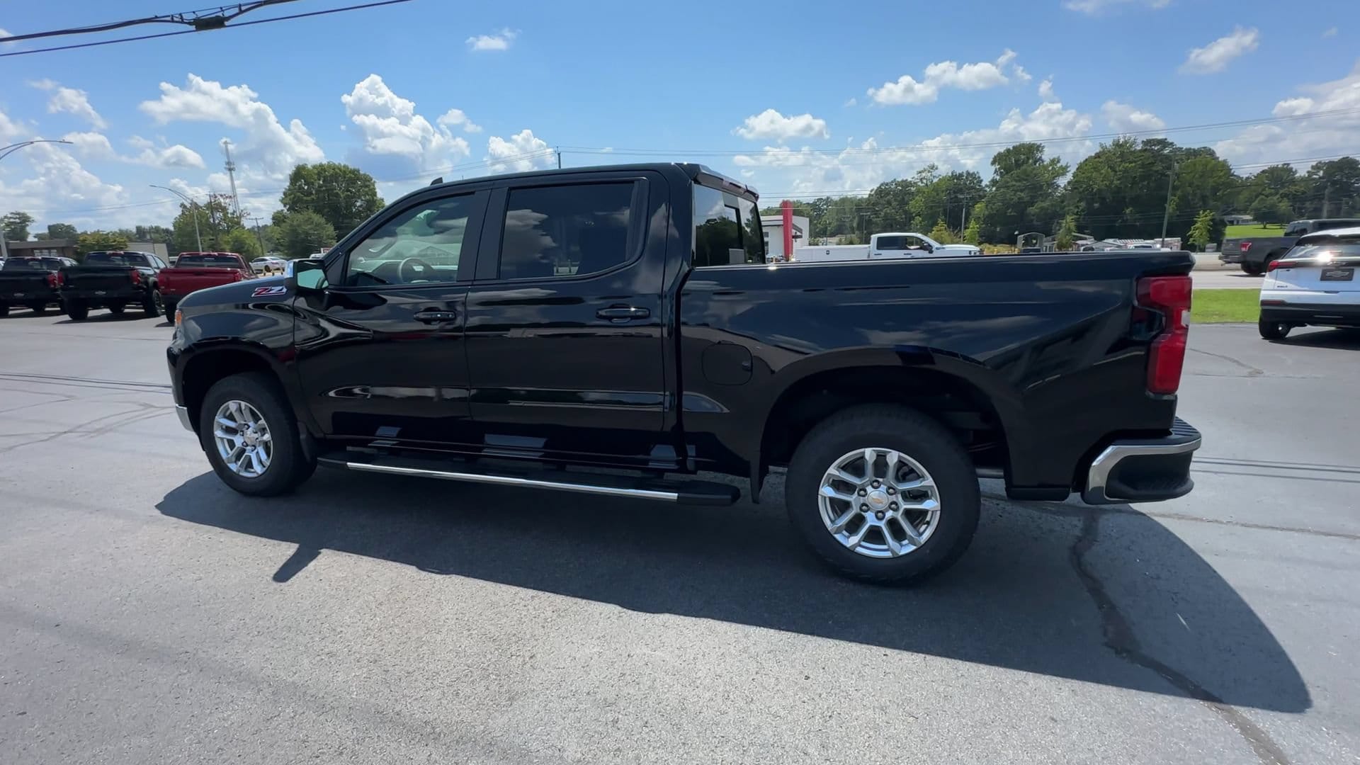 2026 Chevrolet Silverado 1500 LT - Photo 6