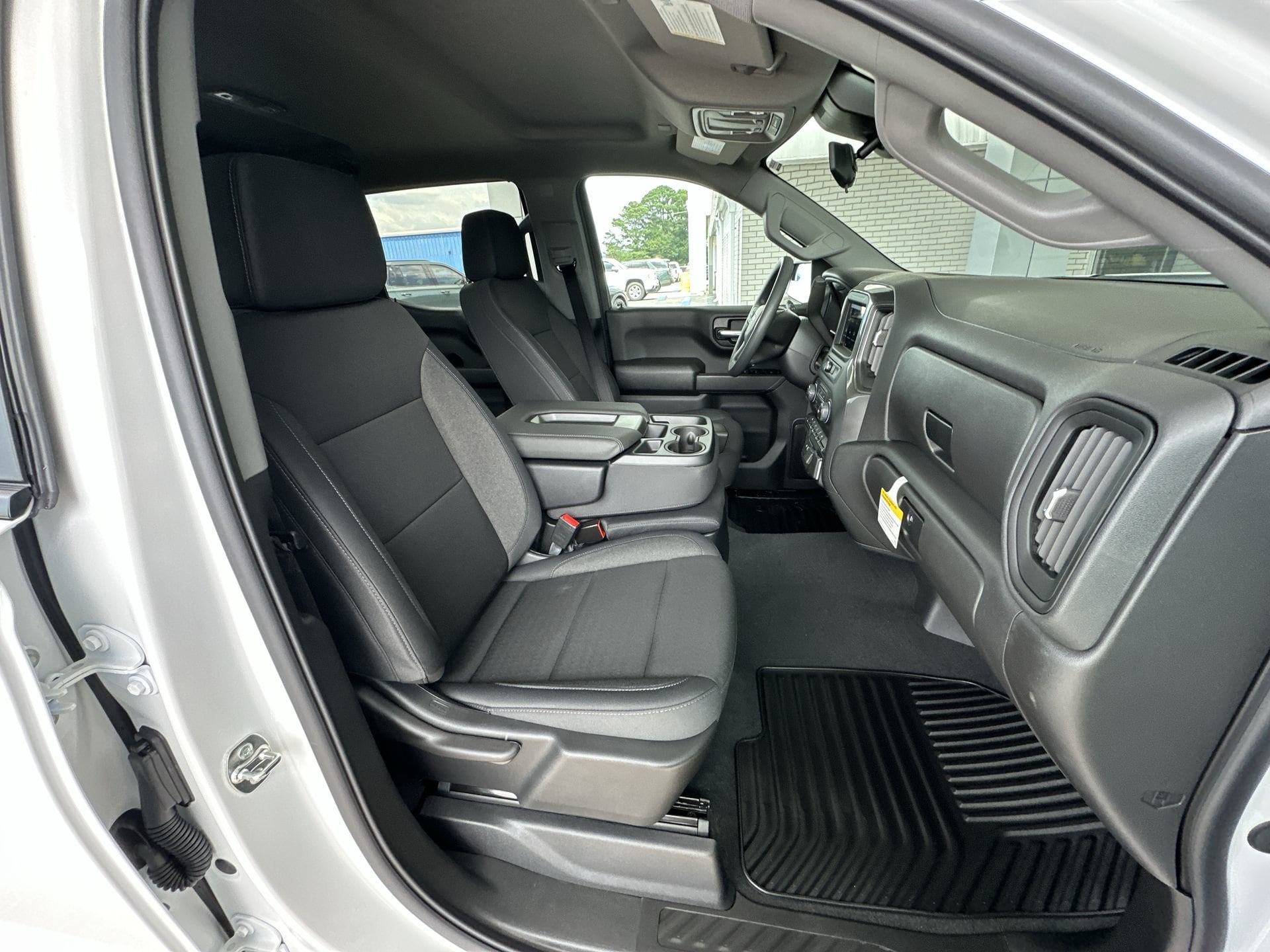2026 Chevrolet Silverado 1500 Custom - Photo 25