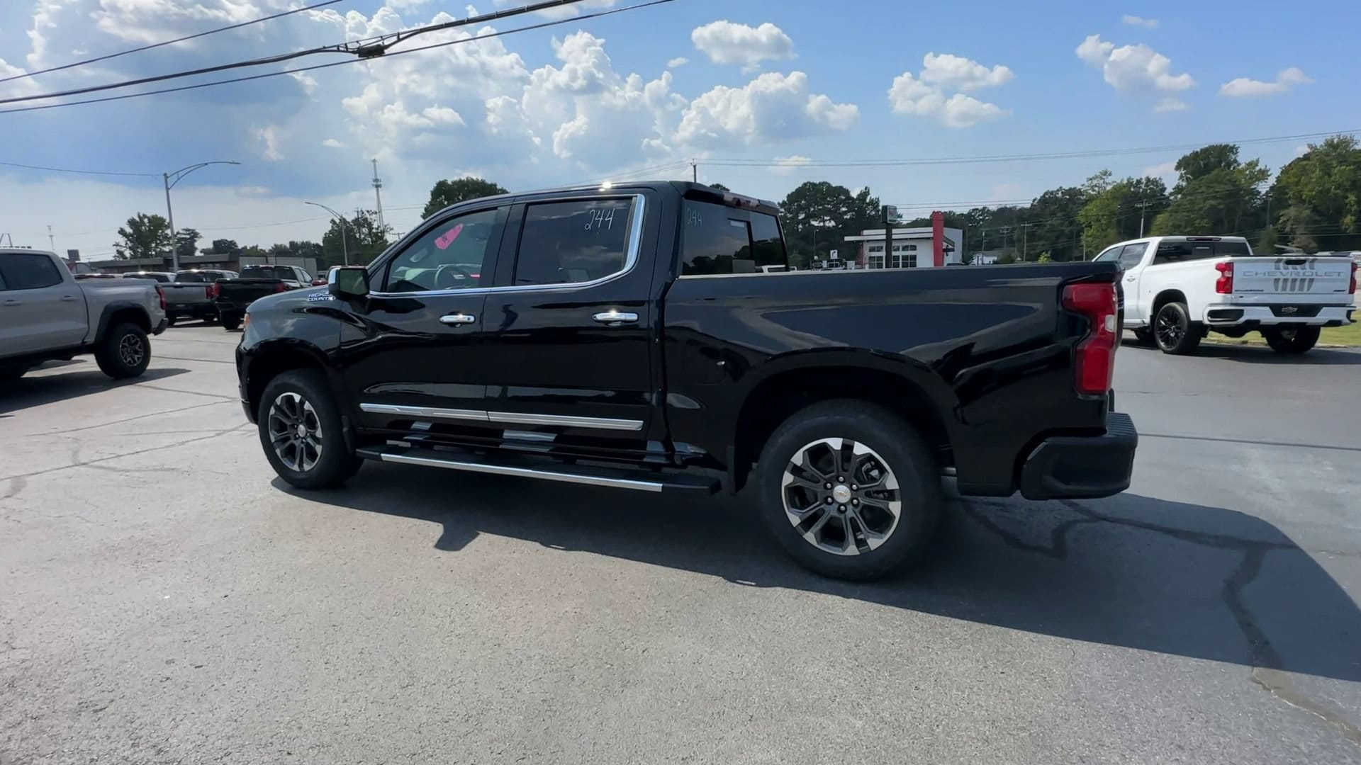 2026 Chevrolet Silverado 1500 High Country - Photo 6