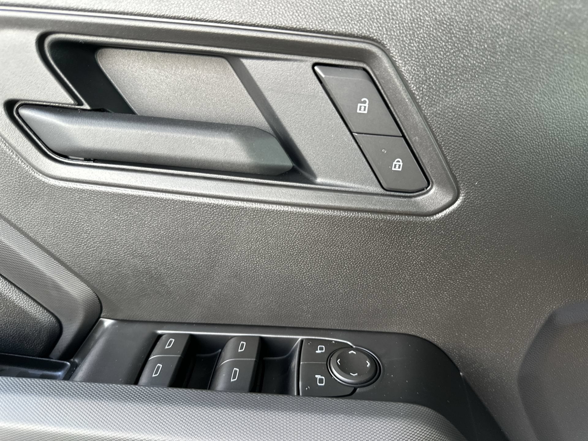 2026 Chevrolet Colorado Work Truck - Photo 23