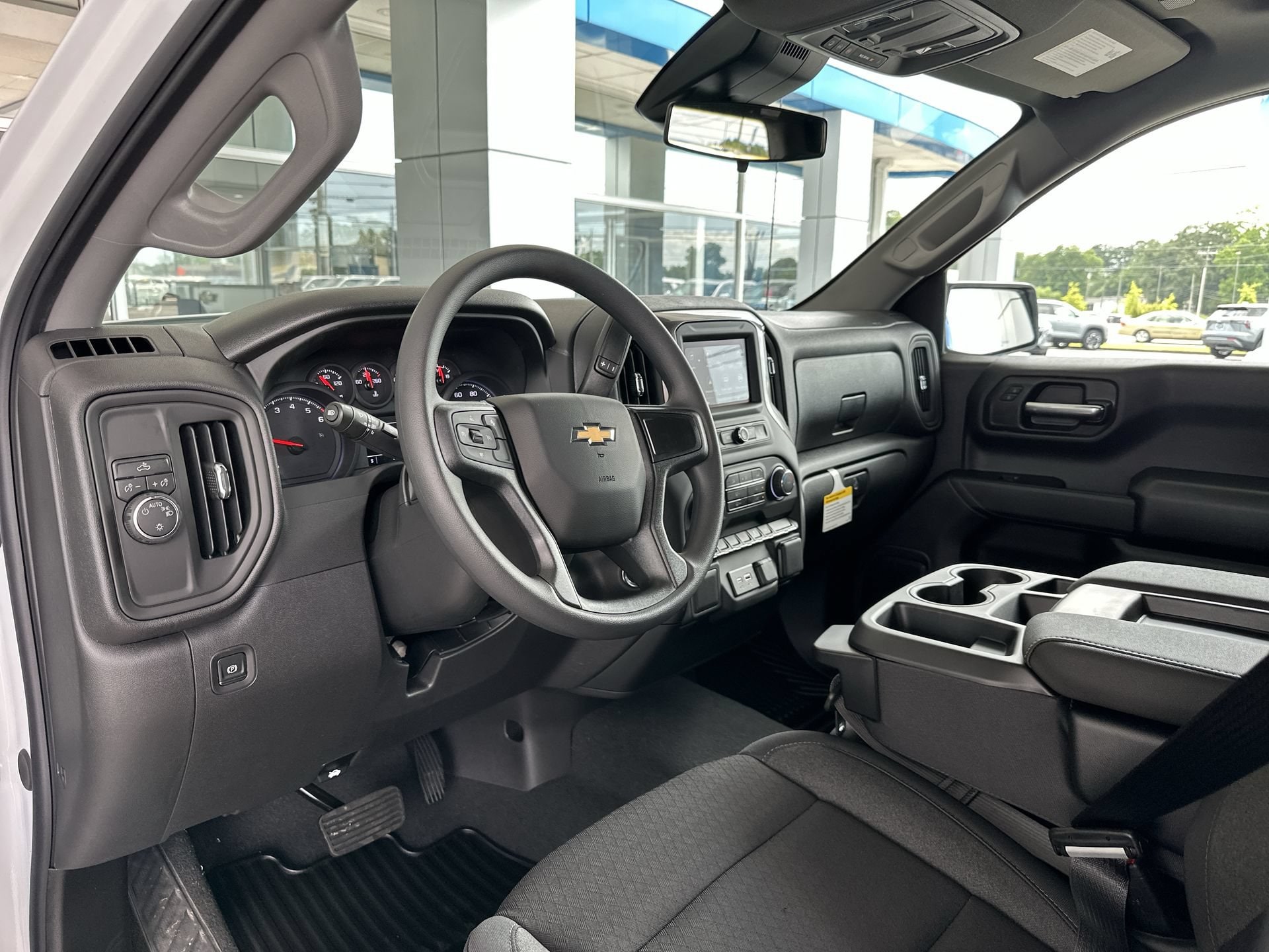 2026 Chevrolet Silverado 1500 Custom - Photo 10