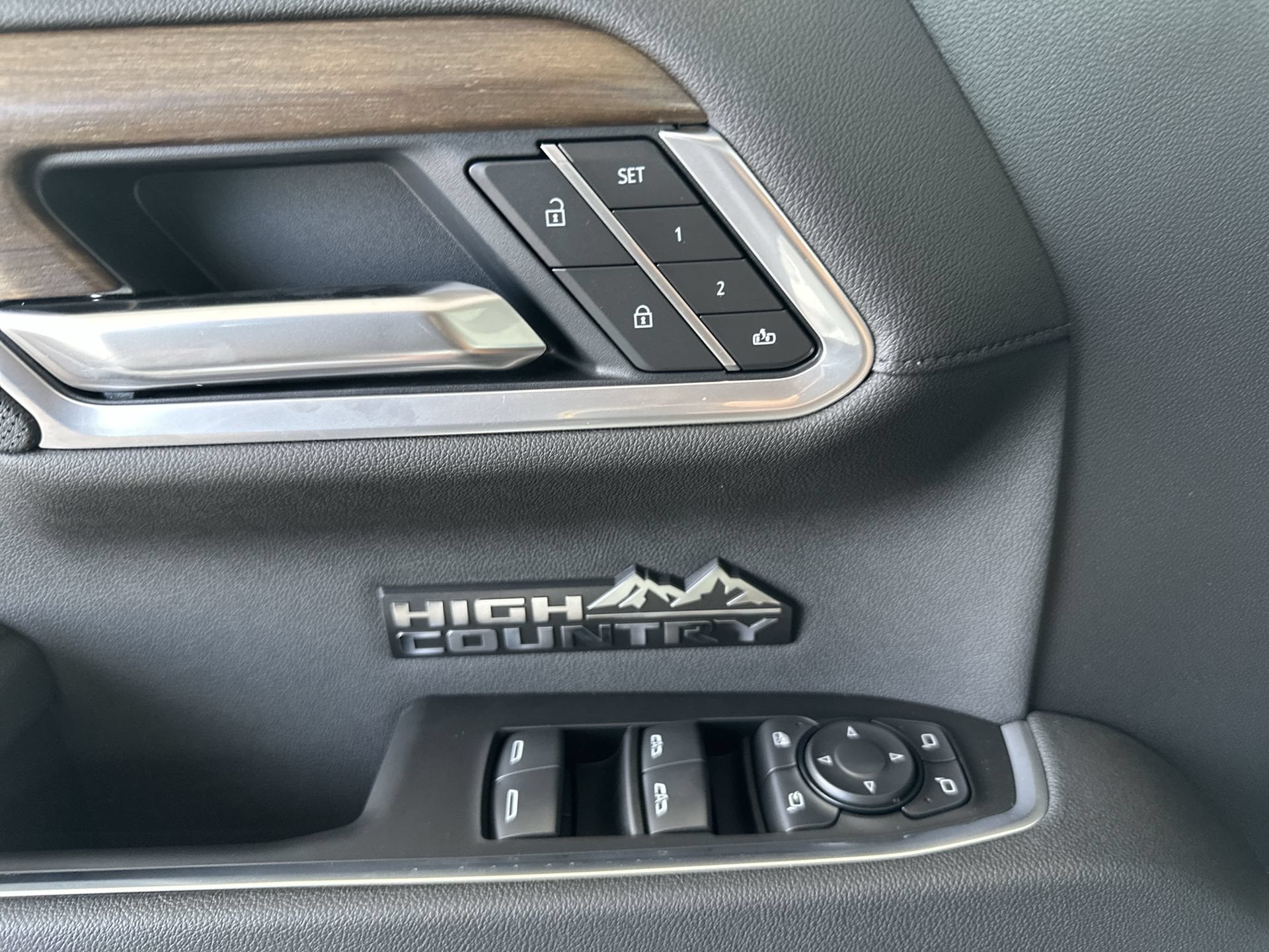 2026 Chevrolet Silverado 1500 High Country - Photo 24