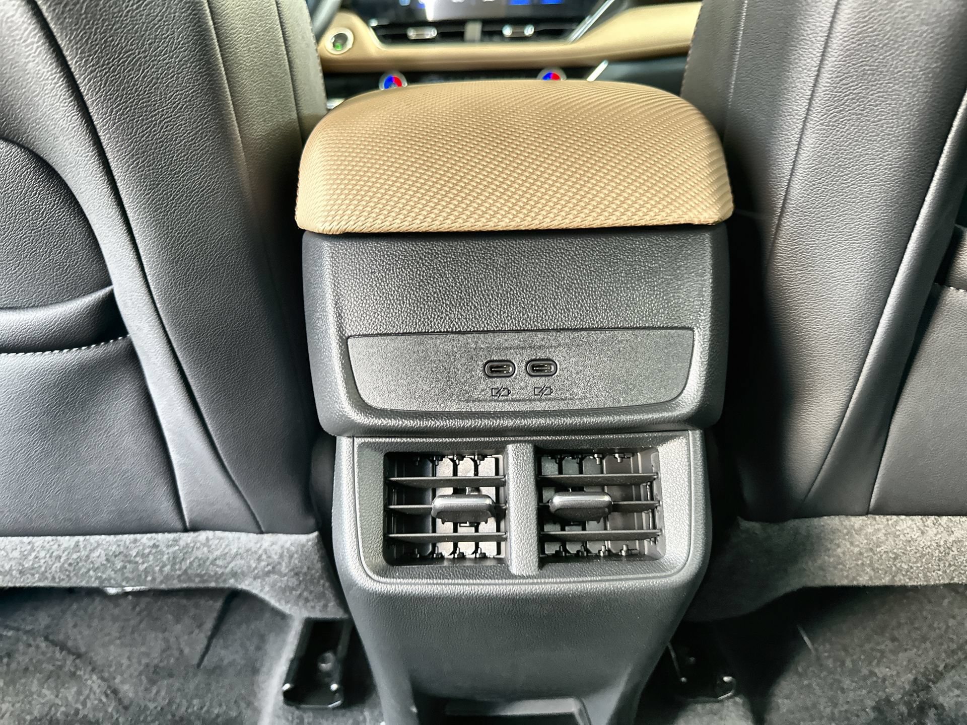 2027 Chevrolet Equinox ACTIV - Photo 21