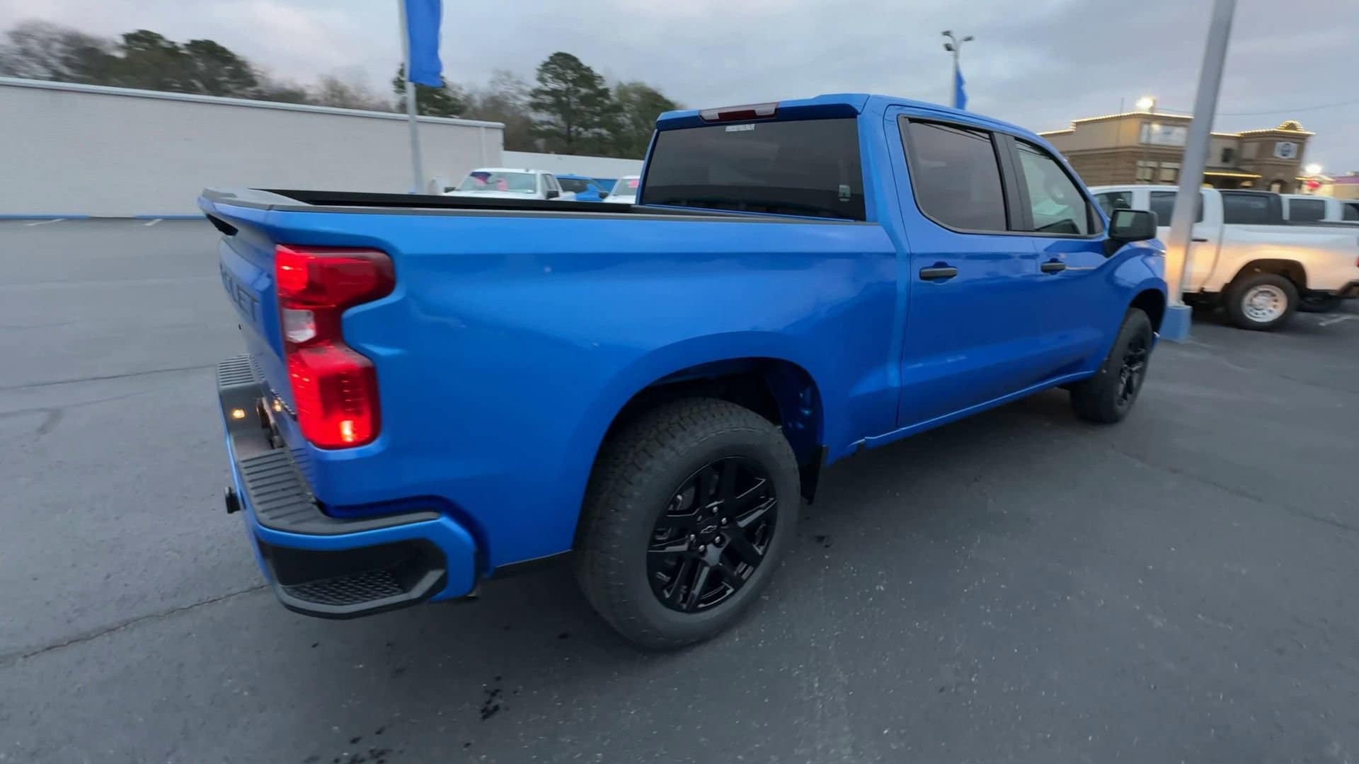 2026 Chevrolet Silverado 1500 Custom - Photo 7