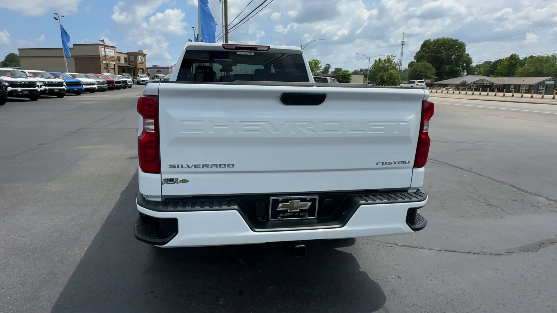 2026 Chevrolet Silverado 1500 Custom - Photo 7