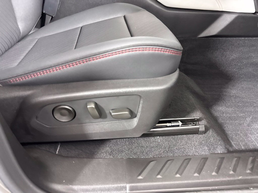 2026 GMC Canyon AT4X - Photo 6