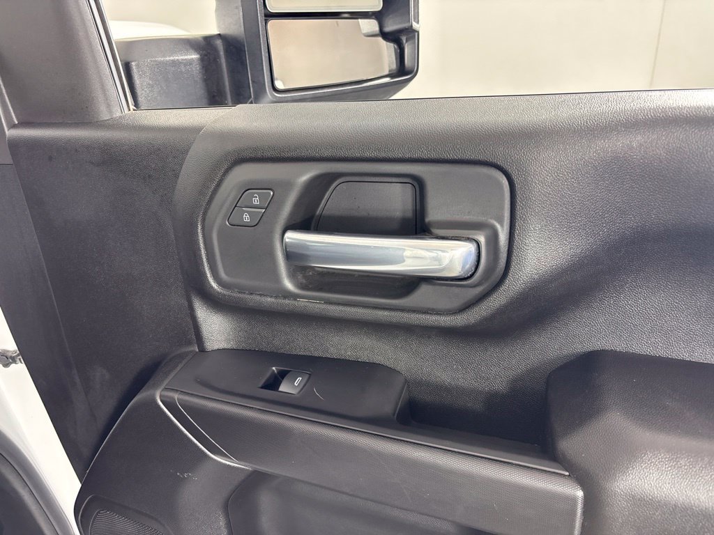 2023 Chevrolet Silverado 2500HD Custom - Photo 23