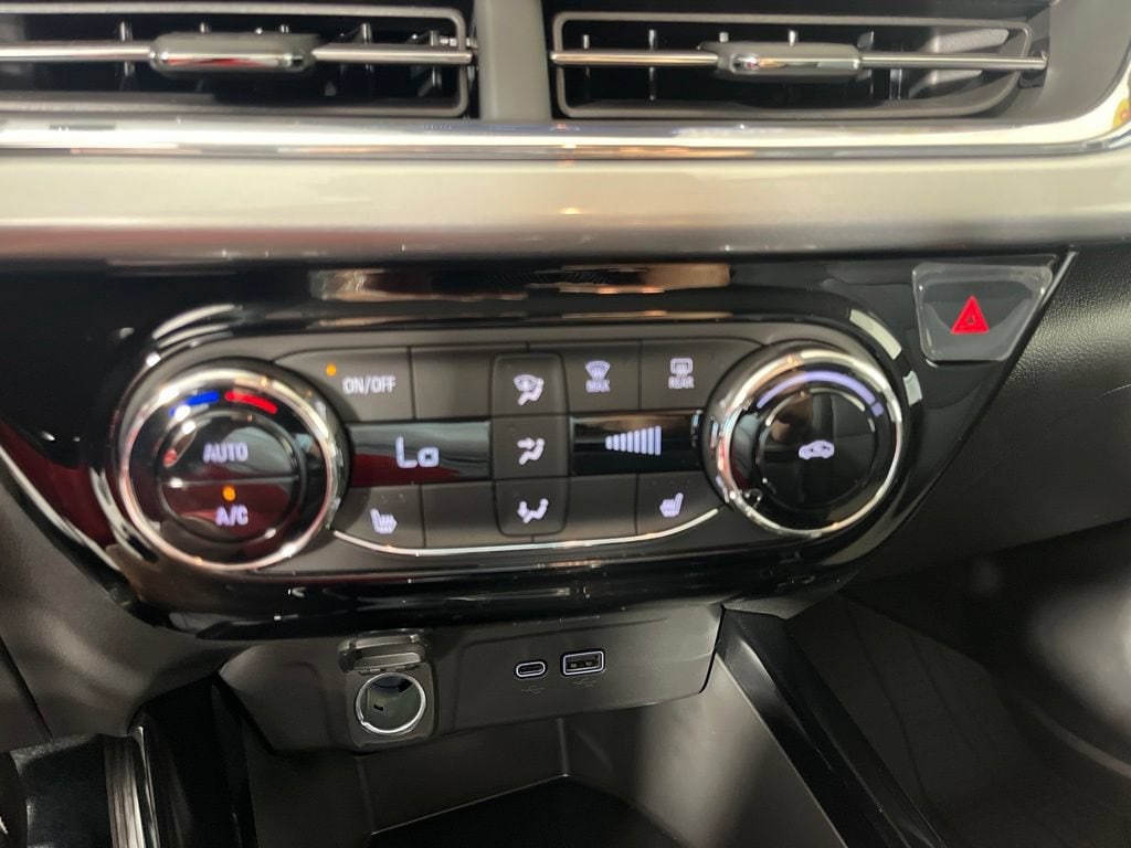 2026 Chevrolet Trax LT - Photo 28