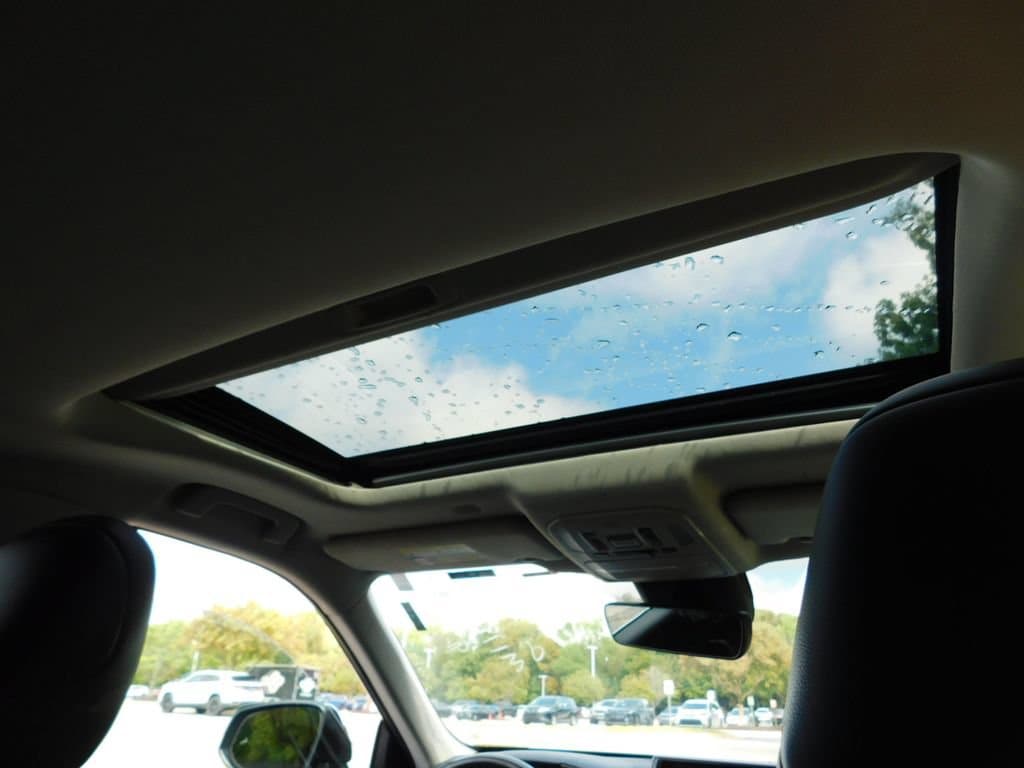 Used 2021 Toyota Highlander XLE SUV