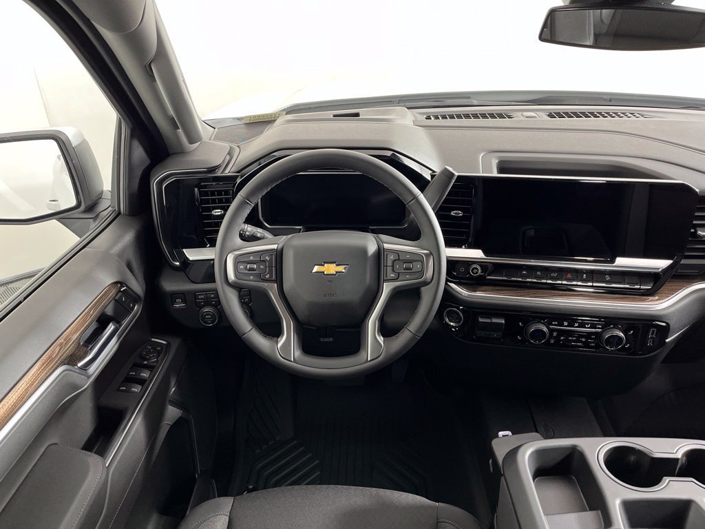 2026 Chevrolet Silverado 1500 LT - Photo 16