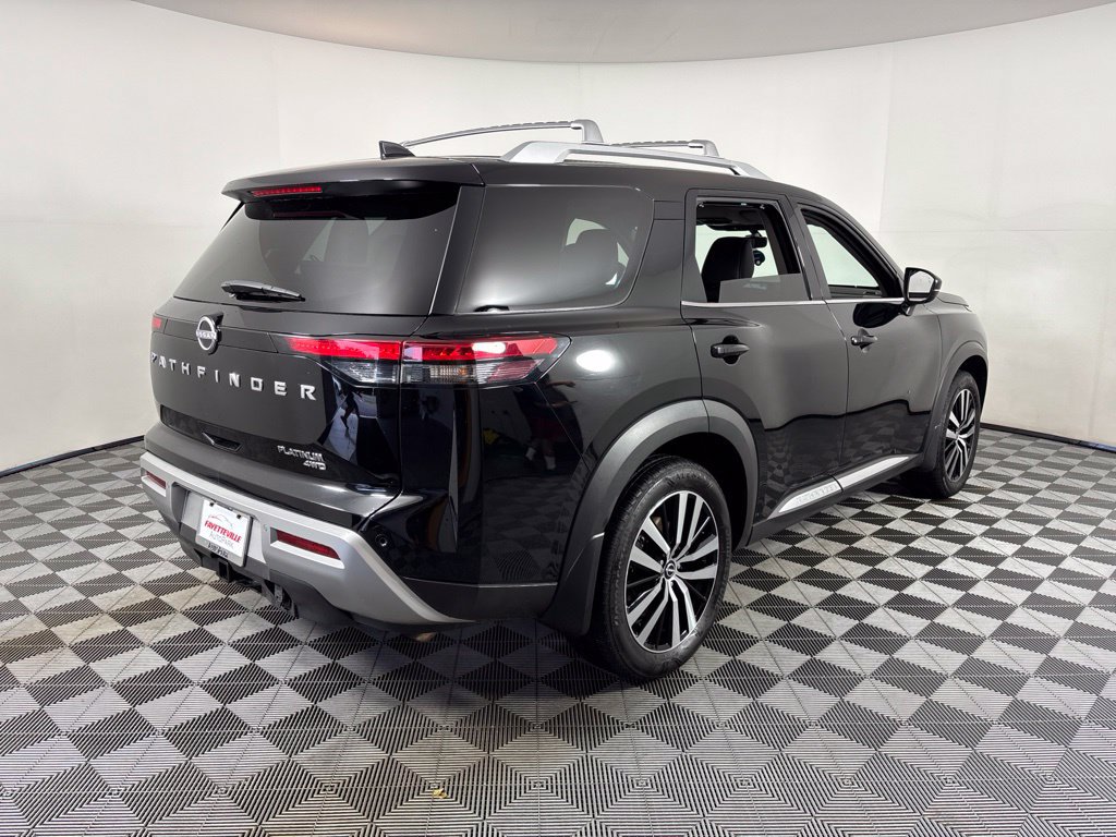 2023 Nissan Pathfinder Platinum - Photo 19