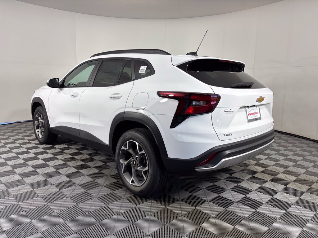 New 2026 Chevrolet Trax LT SUV