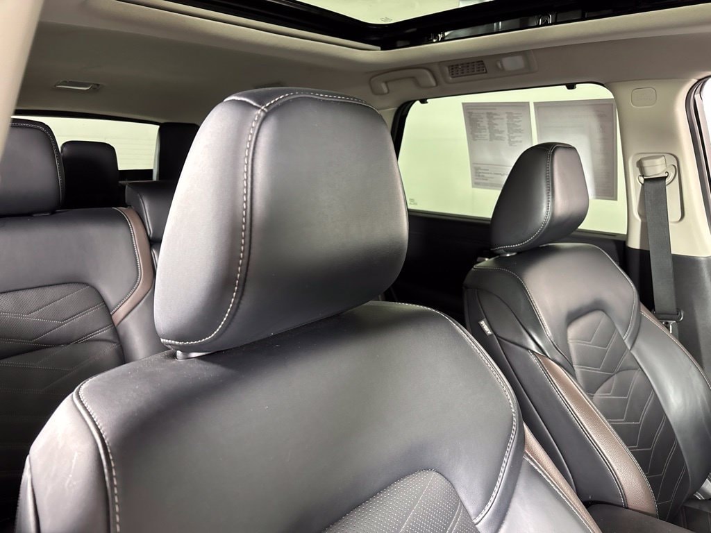 2023 Nissan Pathfinder Platinum - Photo 7