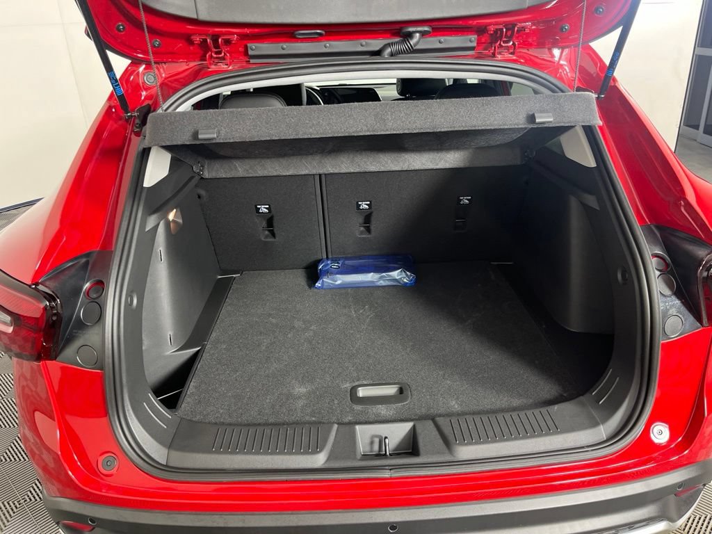 2026 Chevrolet Trax LT - Photo 19