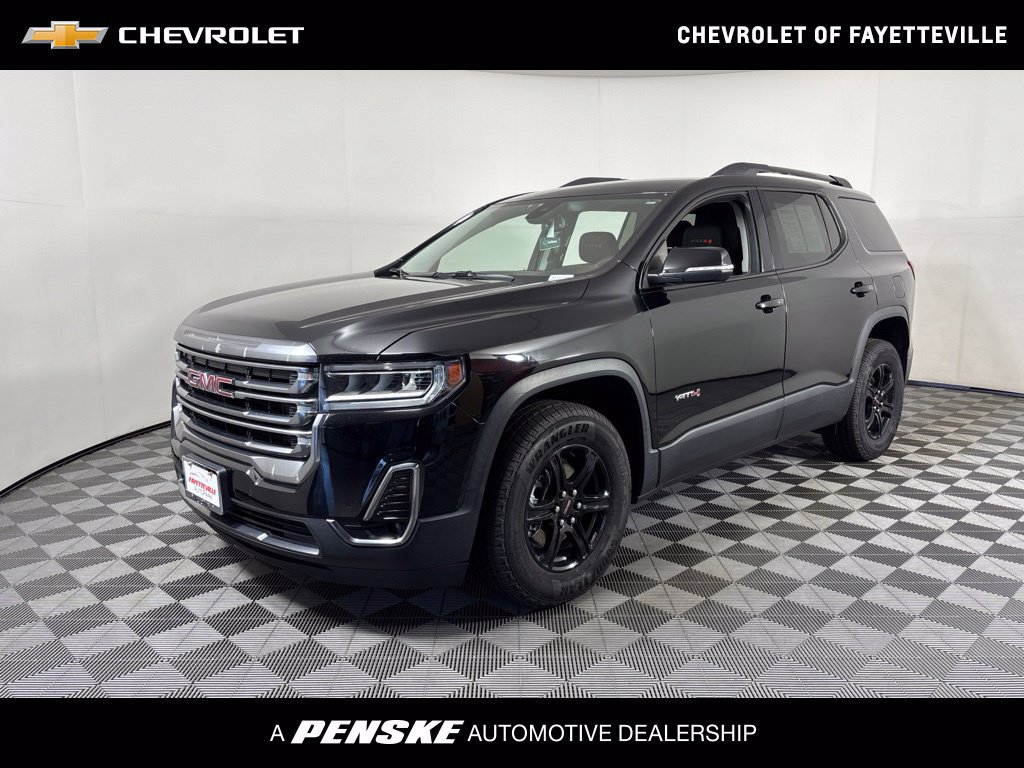 2022 GMC Acadia AT4