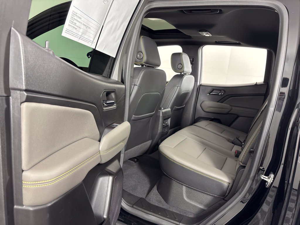 2024 Chevrolet Colorado ZR2 - Photo 28