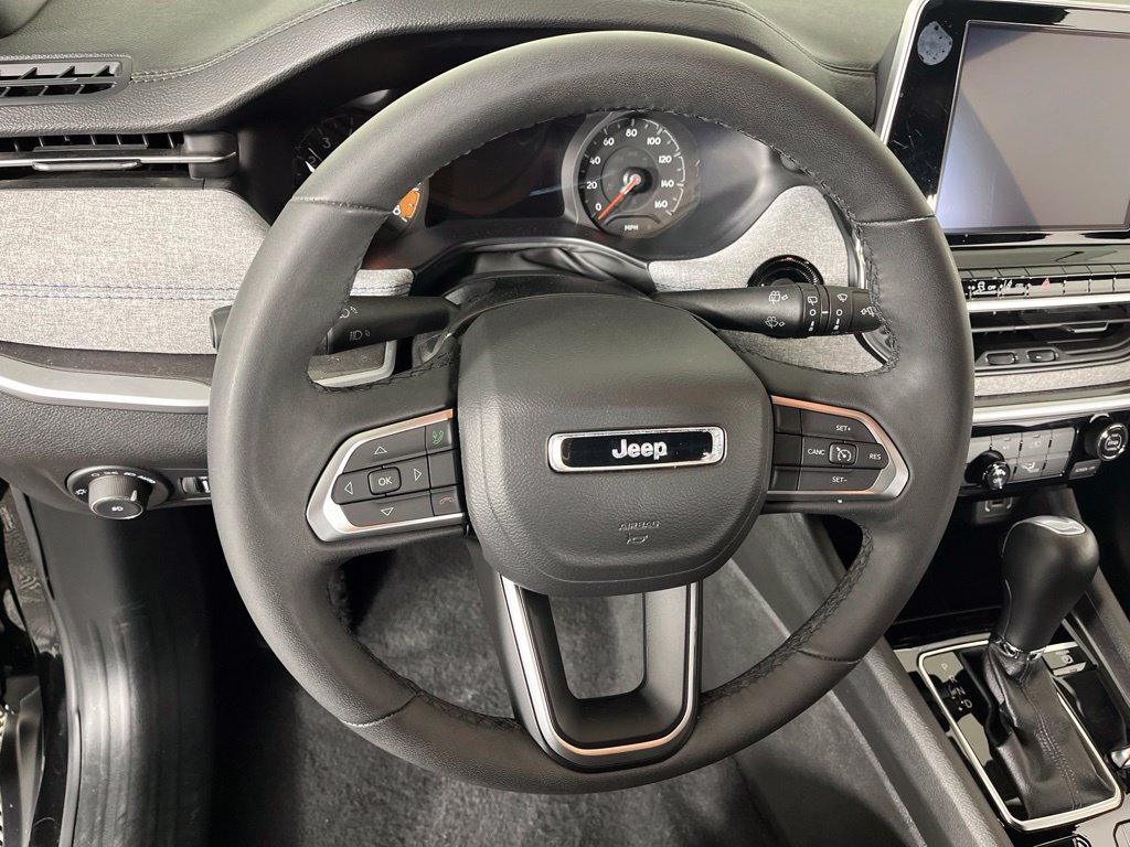 2025 Jeep Compass Latitude - Photo 33
